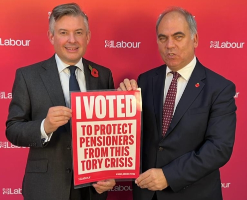 Bambos Charalambous MP and Jonathan Ashworth MP pictured in Parliament protecting pensioners from this Tory crisis
