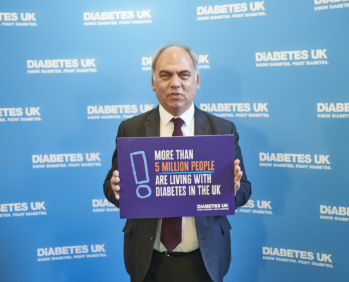 Bambos Charalambous MP supporting Diabetes UK and their campaign to improve diabetes care